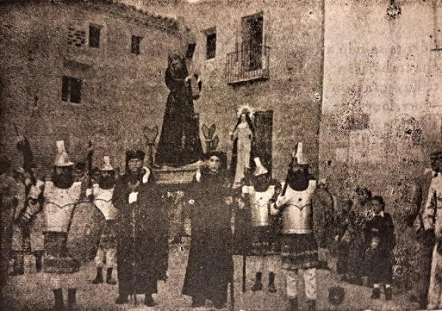 9. Nazareno en la procesión del Encuentro, Anuario parroquial 1967