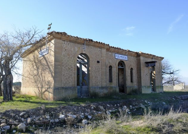 3. Antigua estación de Puigmoreno, 2015.