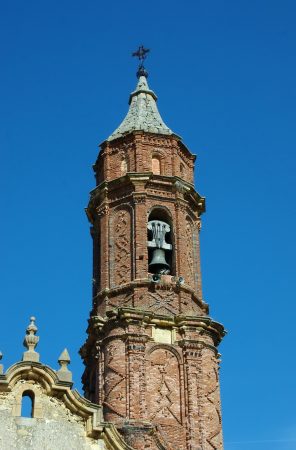 1. Torre campanario de Seno, 2005.